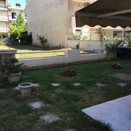 Dimis And Apartment