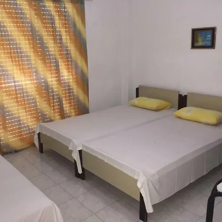 Dimis And * Olympiakí Aktí