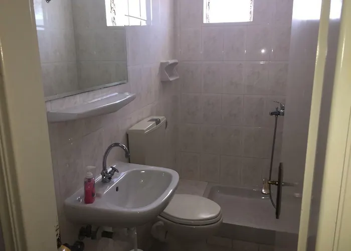 Dimis And * Olympiakí Aktí