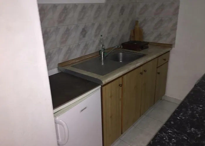 Lejlighed Dimis And Olympiakí Aktí